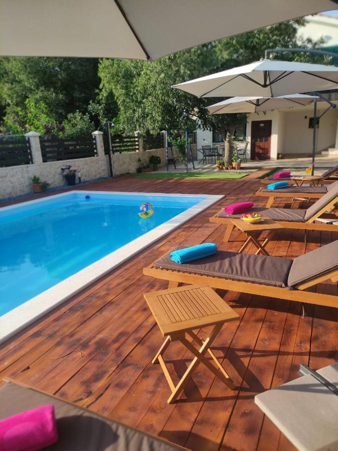 Apartment Karla Snb Lozovac Exteriér fotografie