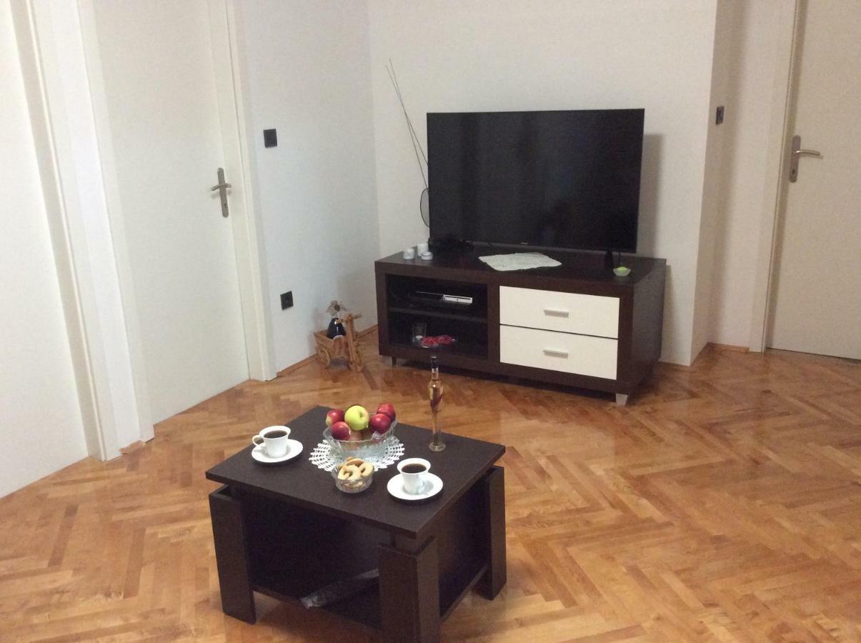Apartment Karla Snb Lozovac Exteriér fotografie