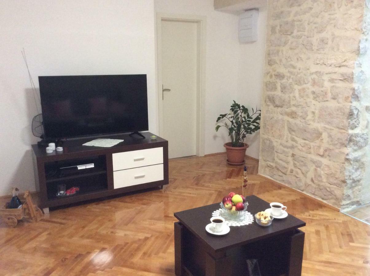 Apartment Karla Snb Lozovac Exteriér fotografie